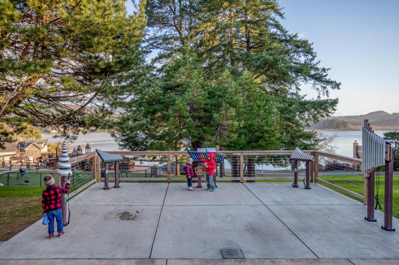 Dock Of The Bay 305 Villa Lincoln City Luaran gambar